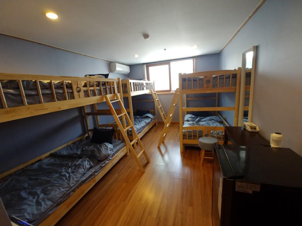 Four Season Guest House Пусан Екстериор снимка