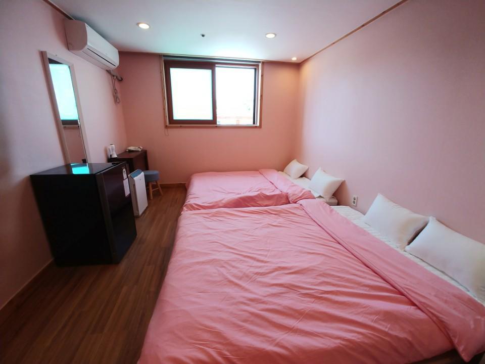 Four Season Guest House Пусан Екстериор снимка